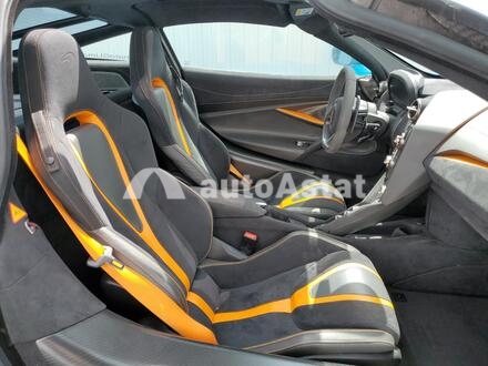 2018 McLaren #11