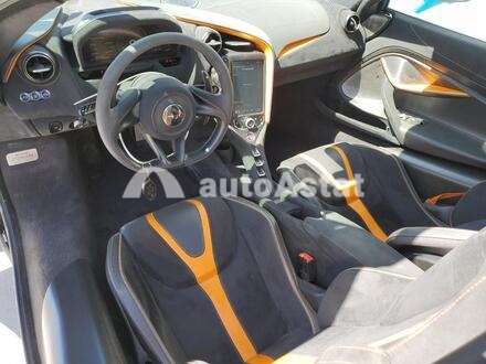 2018 McLaren #8