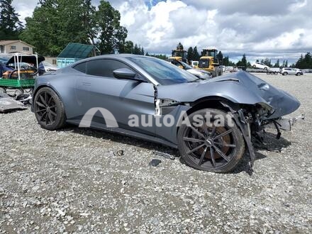 2020 Aston Martin #4