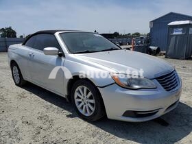 2012 Chrysler 200 #4