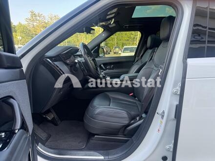 2023 Land Rover #8