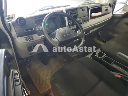 2019 Mitsubishi #8
