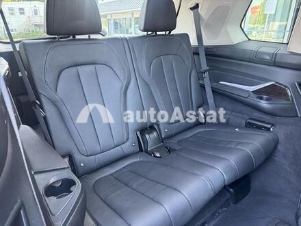 2019 BMW #7