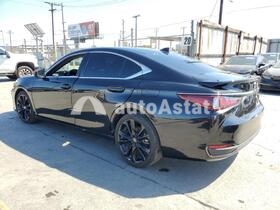 2022 Lexus ES #2