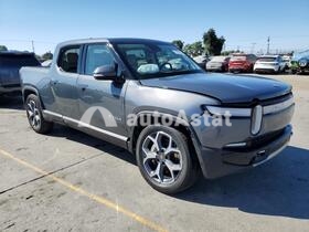 2023 Rivian R1T #4