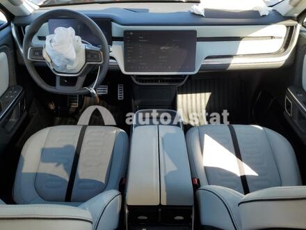 2023 Rivian #8