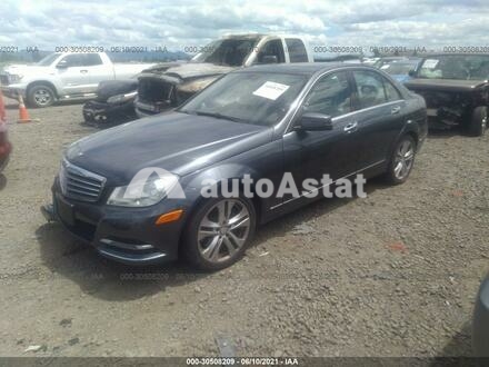 2013 Mercedes-Benz #2