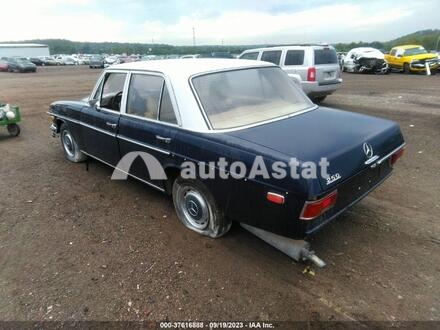 1972 Mercedes-Benz #3