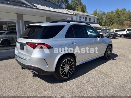 2020 Mercedes-Benz #4