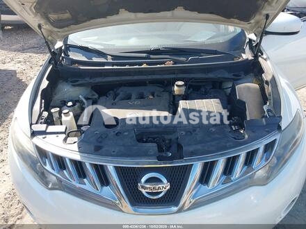 2009 Nissan #10