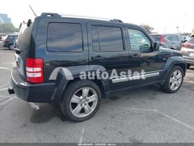 2012 Jeep Liberty #4