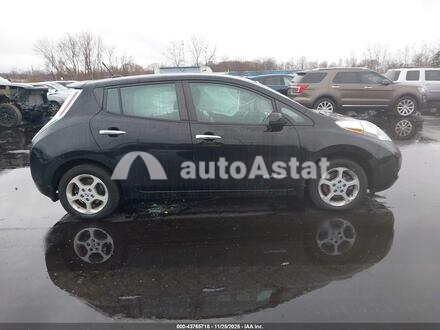 2014 Nissan #13