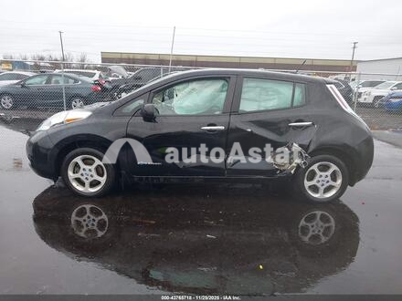2014 Nissan #14