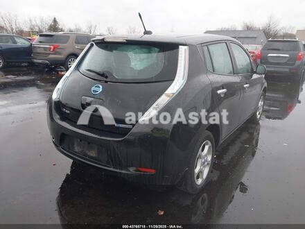 2014 Nissan #4