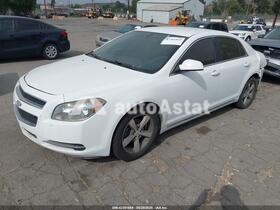 2011 Chevrolet Malibu #2