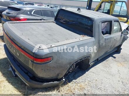 2023 Rivian #4