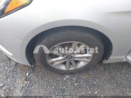 2015 Hyundai #12