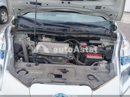 2012 Nissan #10