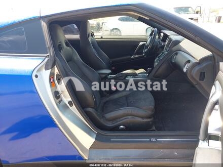 2010 Nissan #5